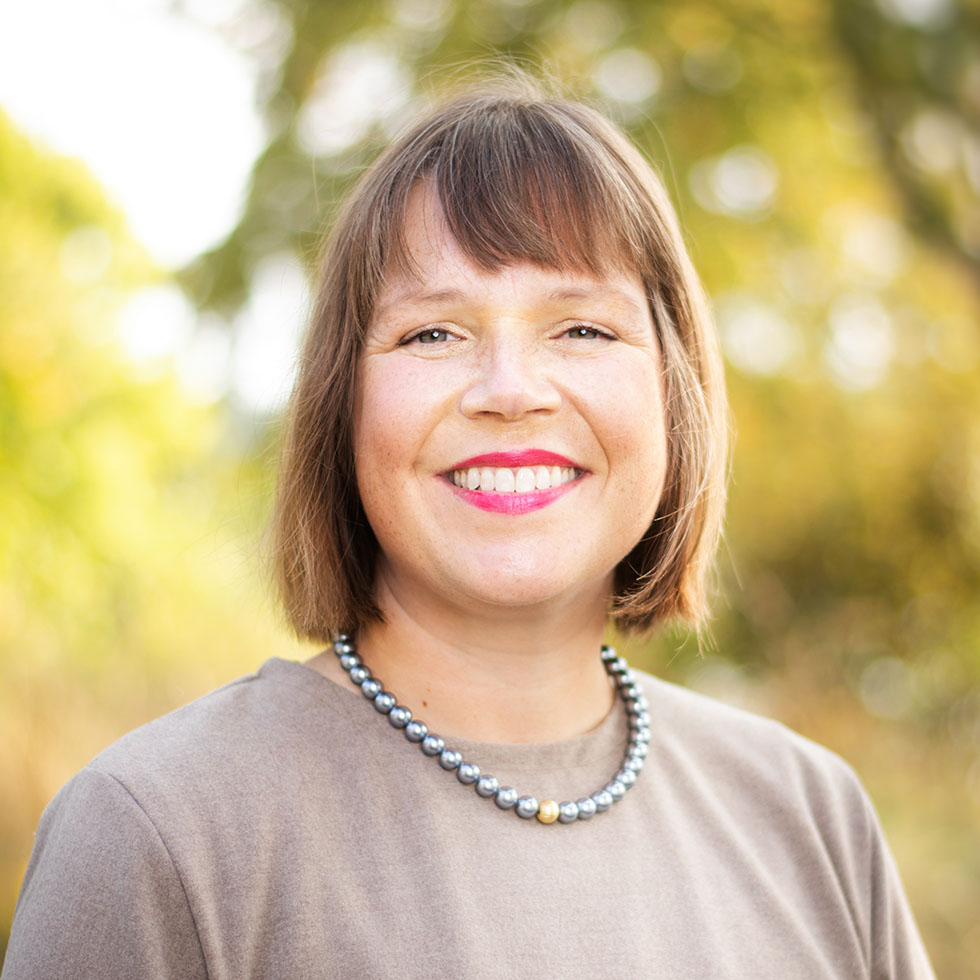 Utomhusporträtt av Ellen Bushell