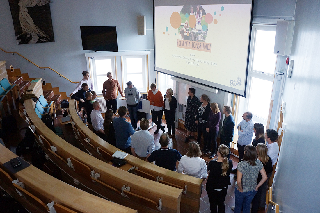 Gruppövning med Popkollo. Foto: Sveriges unga akademi