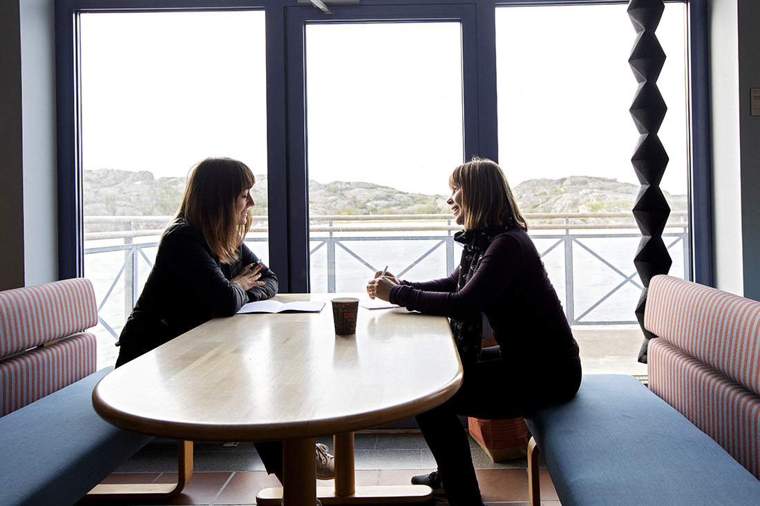 Katarina Wadstein MacLeod och Steffi Burchardt. Foto: Johan Wingborg/Sveriges unga akademi