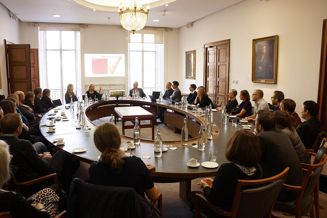 Akademimöte i London. Foto: Sveriges unga akademi
